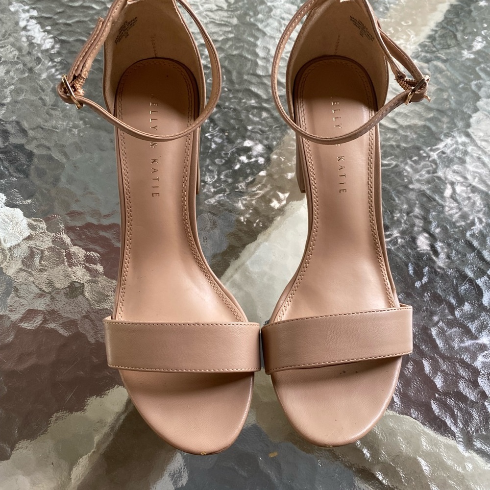 Kelly & Katie Heel Sandal nude tan Sz 9